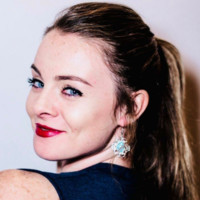 Kayla Hamilton, Ma, R-Dmt