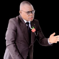 Dr Antoine On'Omoy