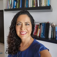 Teresa Angeles Viazcán, CMS, CCM