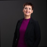 Karin Bos