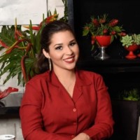 Júnia Guimarães Benvindo