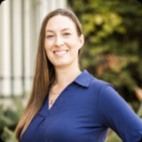 Larisa Waters