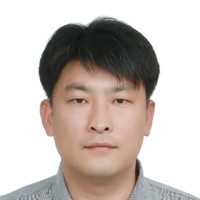 김영삼