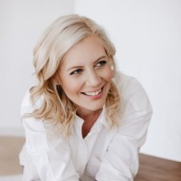 Viktória Szabó-Iglár