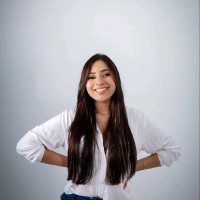 Jhenifer Souza