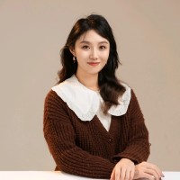 Qitong ( Angela ) Wang