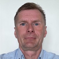 Einar Jakobsen