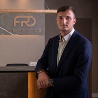 Daniel Fernandez Tore