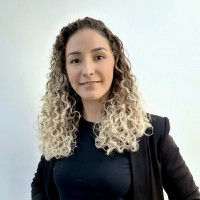 Ana Carla Tacconi Razeira