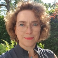 Dr. Andrea Ebeling