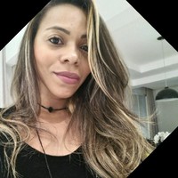 Lorena C Gomes