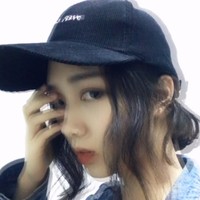 李星怡