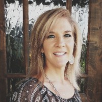 Saundra Lyons McCulloch