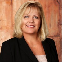Loni Holmdie