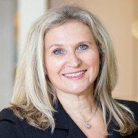 Loretta Pieropan