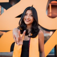 Lilian Banzon, Eit