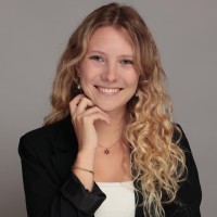 Valerie Wienert