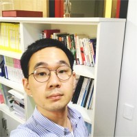 문현욱