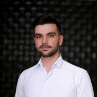 Hadi S.