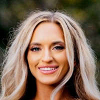 Maggie Hutter