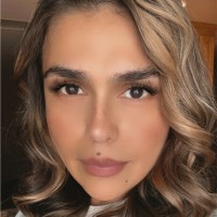 Linda Larios