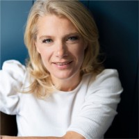 ⭐️ Justine van der Velden