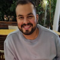 Santiago Campos J.