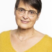 Elisabeth Esteve