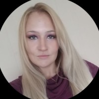 Lindsey C. Hoeprich