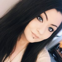 Zoe Evans