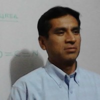 Roberto Navarro A