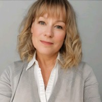 Liz Oshins