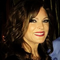 Tiffany Menner, Sfr