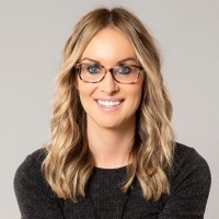 Laura Tetrault
