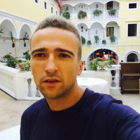 Попов Андрей