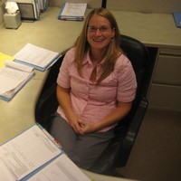 Katie Gibson, Cpcu, Asli