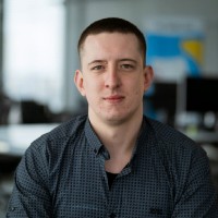 Viktor M.