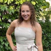 Emma Schwartz, Mot, Otr/L