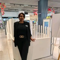 Ntsiki Mniki
