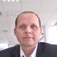 Alexandre Leão