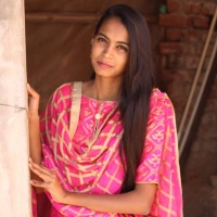 kaviya R