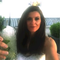 Donna Groves
