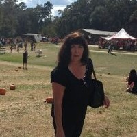 Sandra Graves