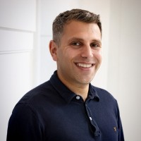 Jonathan Gross