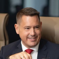 Dr. Oliver Gruenberg