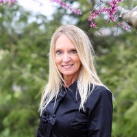 Lori Cull-Deshmukh