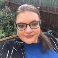 Yasmin Eyres