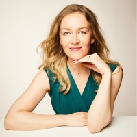Dr. Melanie Howe