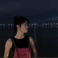 Zoe Kong