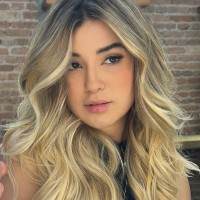Laura Zanin